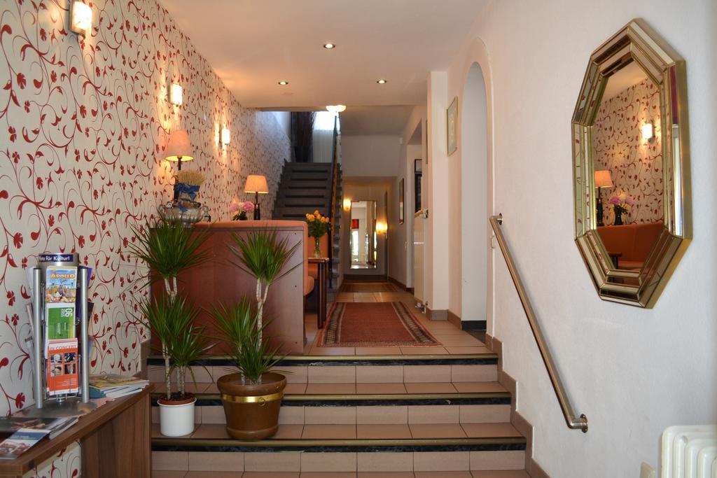 Hotel Minerva Garni Düsseldorf Eksteriør billede