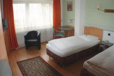 Hotel Minerva Garni Düsseldorf Eksteriør billede