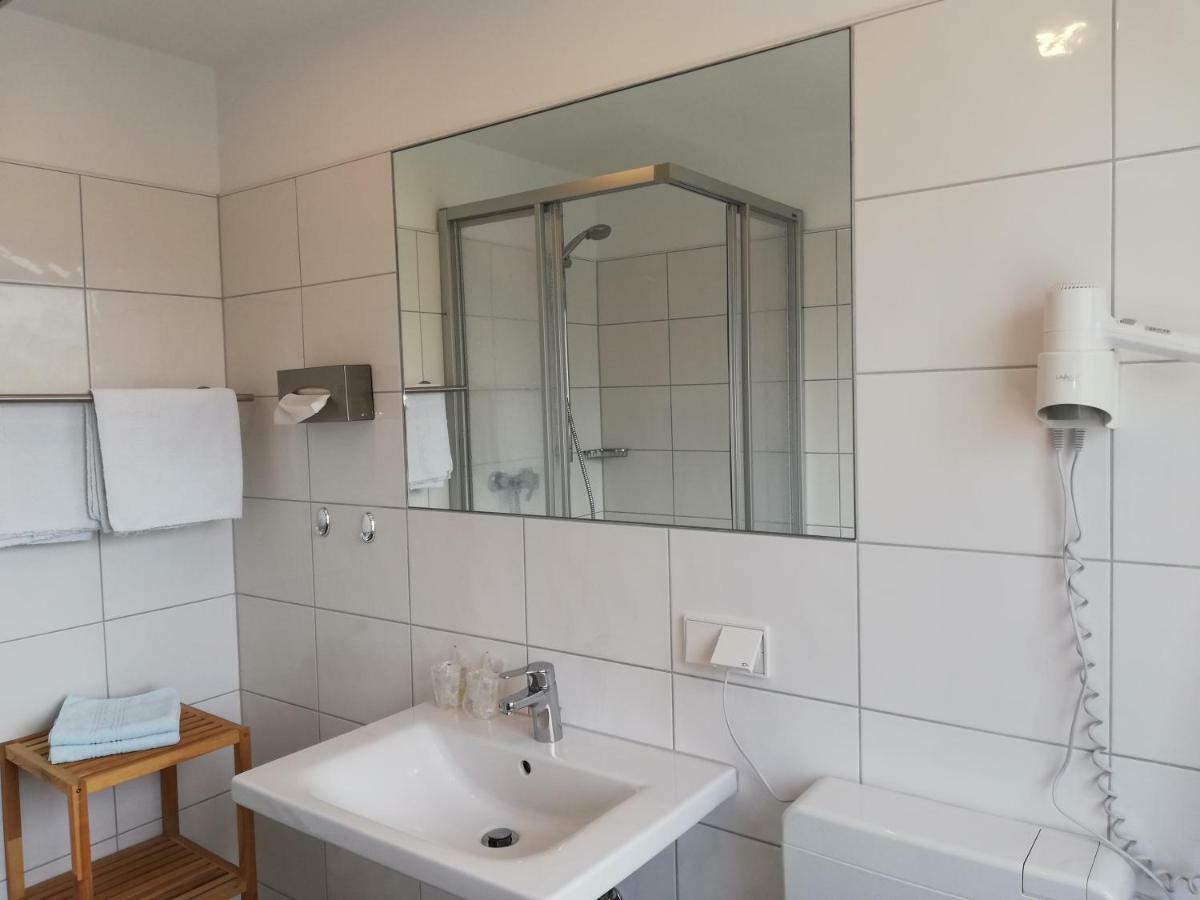 Hotel Minerva Garni Düsseldorf Eksteriør billede